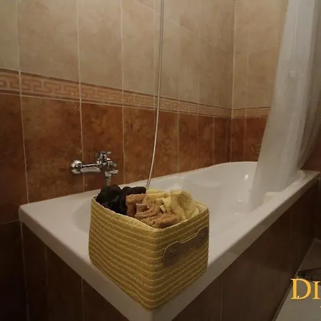 Dino's 3* Casapulla