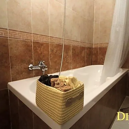 Bed & Breakfast Dino's Casapulla