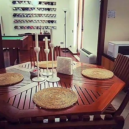Dino's Bed & Breakfast 3*